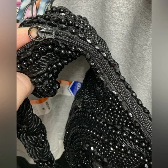 Adrienne Vittadini shoulder purse - Picture 8 of 8